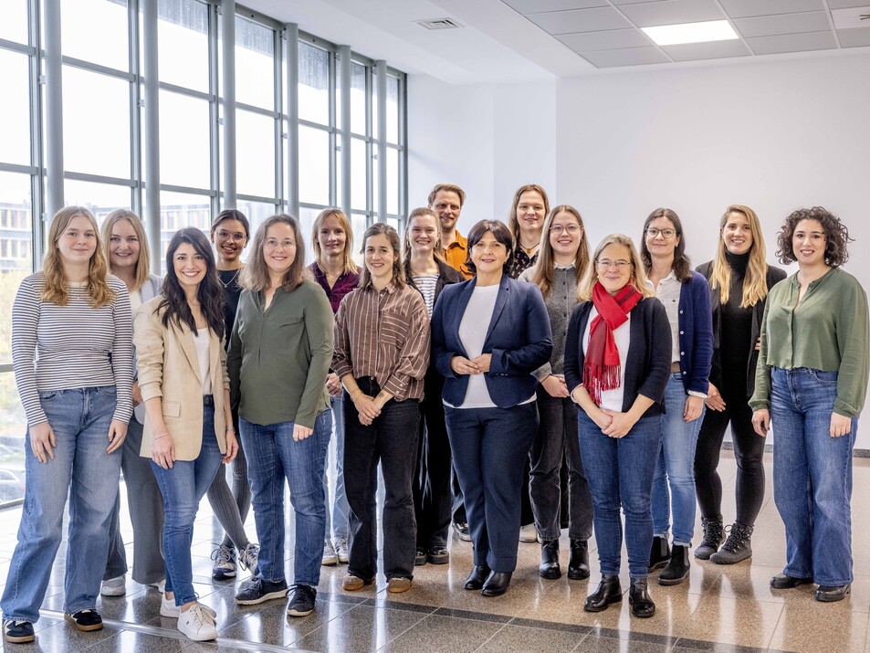 Teamfoto des Instituts für Diversitätsmedizin